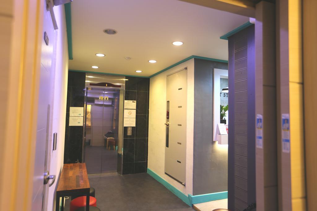 Must Stay Hotel Myeongdong Σεούλ Εξωτερικό φωτογραφία