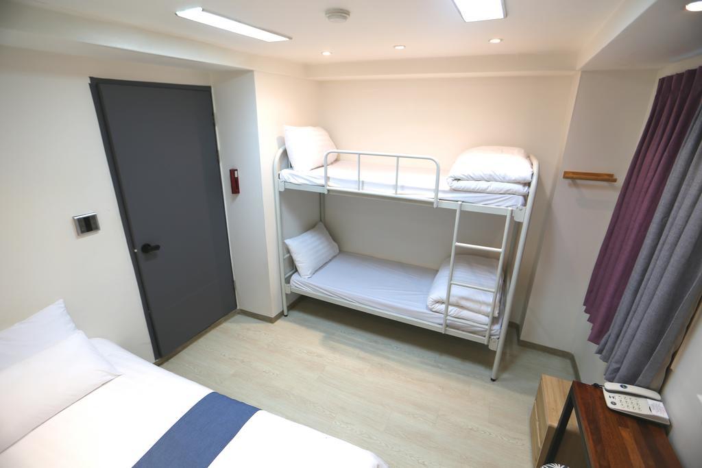 Must Stay Hotel Myeongdong Σεούλ Εξωτερικό φωτογραφία