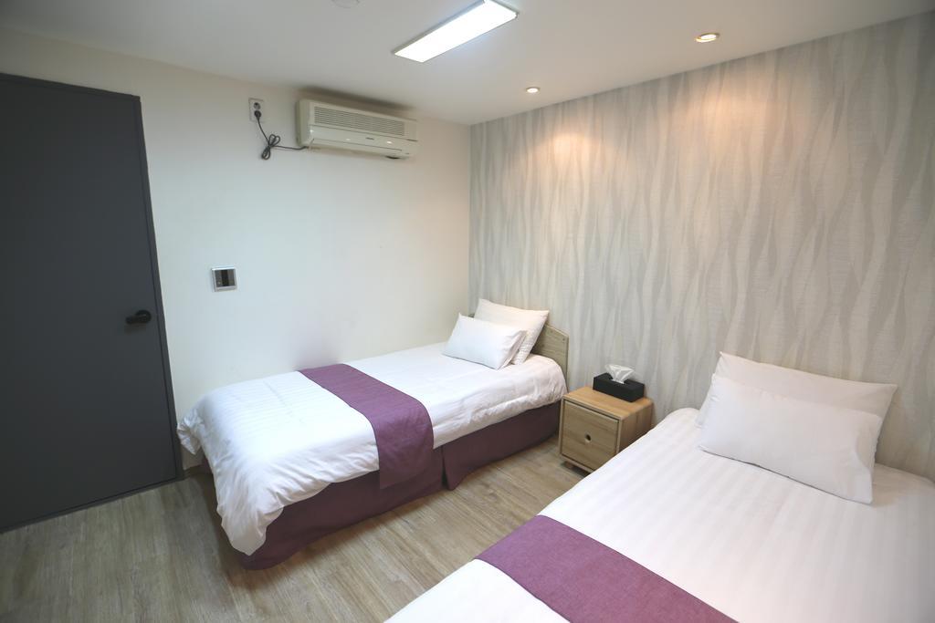 Must Stay Hotel Myeongdong Σεούλ Εξωτερικό φωτογραφία